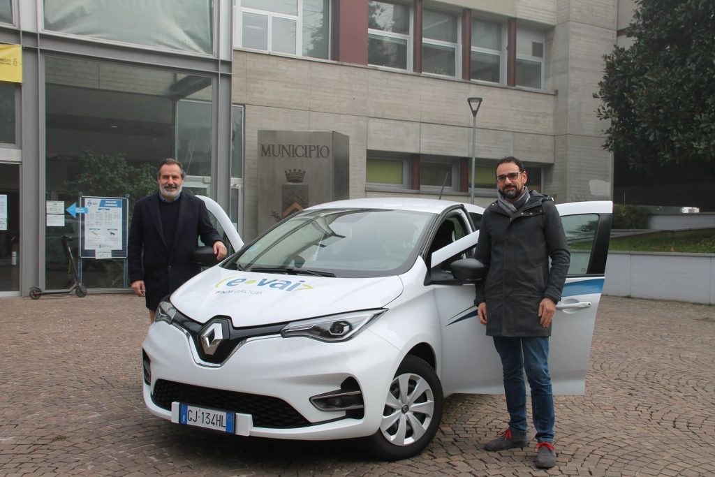 E-vai a San Donato Milanese - Nella foto il Sindaco Francesco Squeei e l' Assessore Massimiliano Mistretta