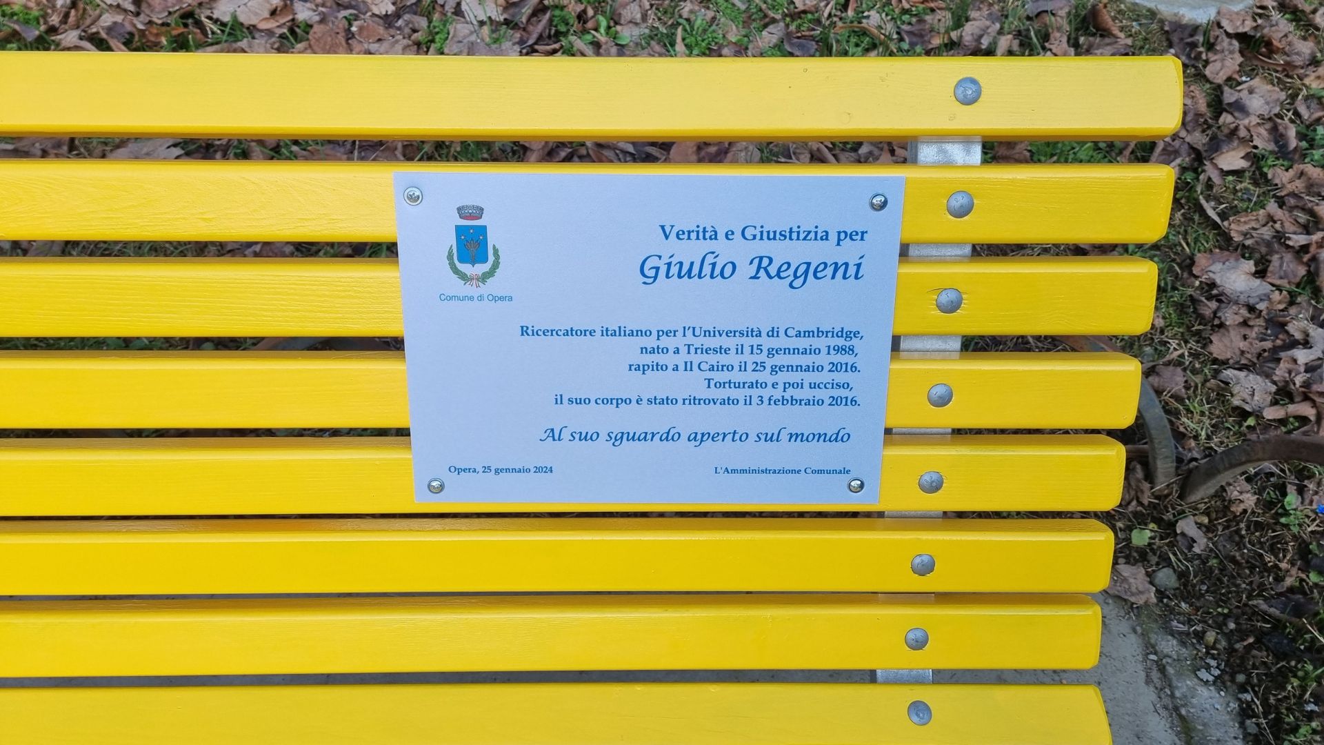 Panchina Gialla dedicata a Giulio Regeni - Comune di Opera
